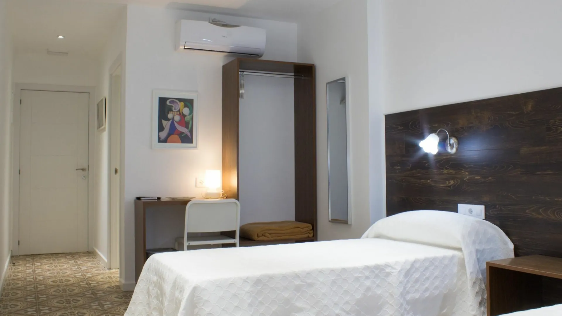 Hotel Hostal Nova Barcelone