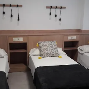 https://hostal-cervantes-playa.es-andalucia.com