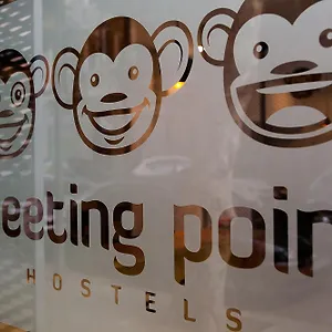 https://meeting-point-hostels.catalonia-hotels.com