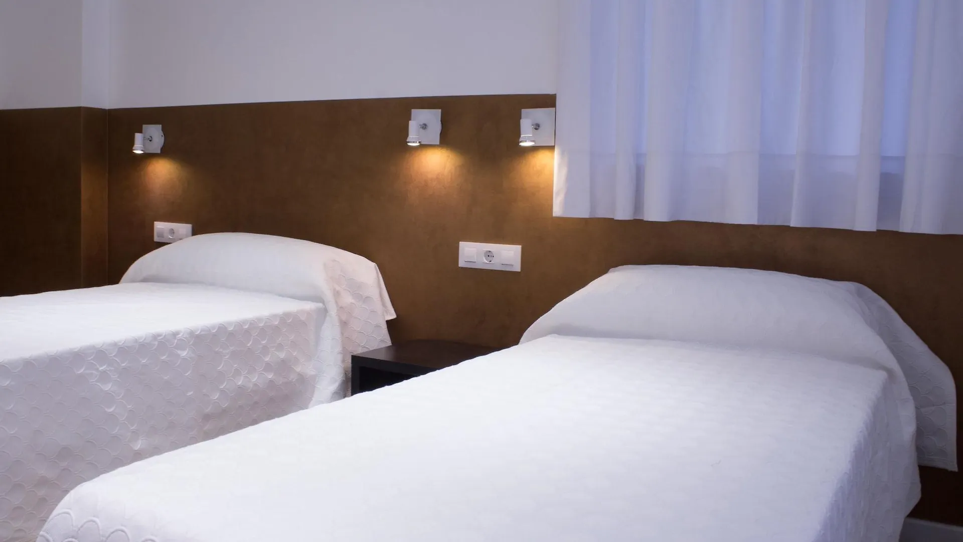 Πανσιόν Hostal Nova Barcelona