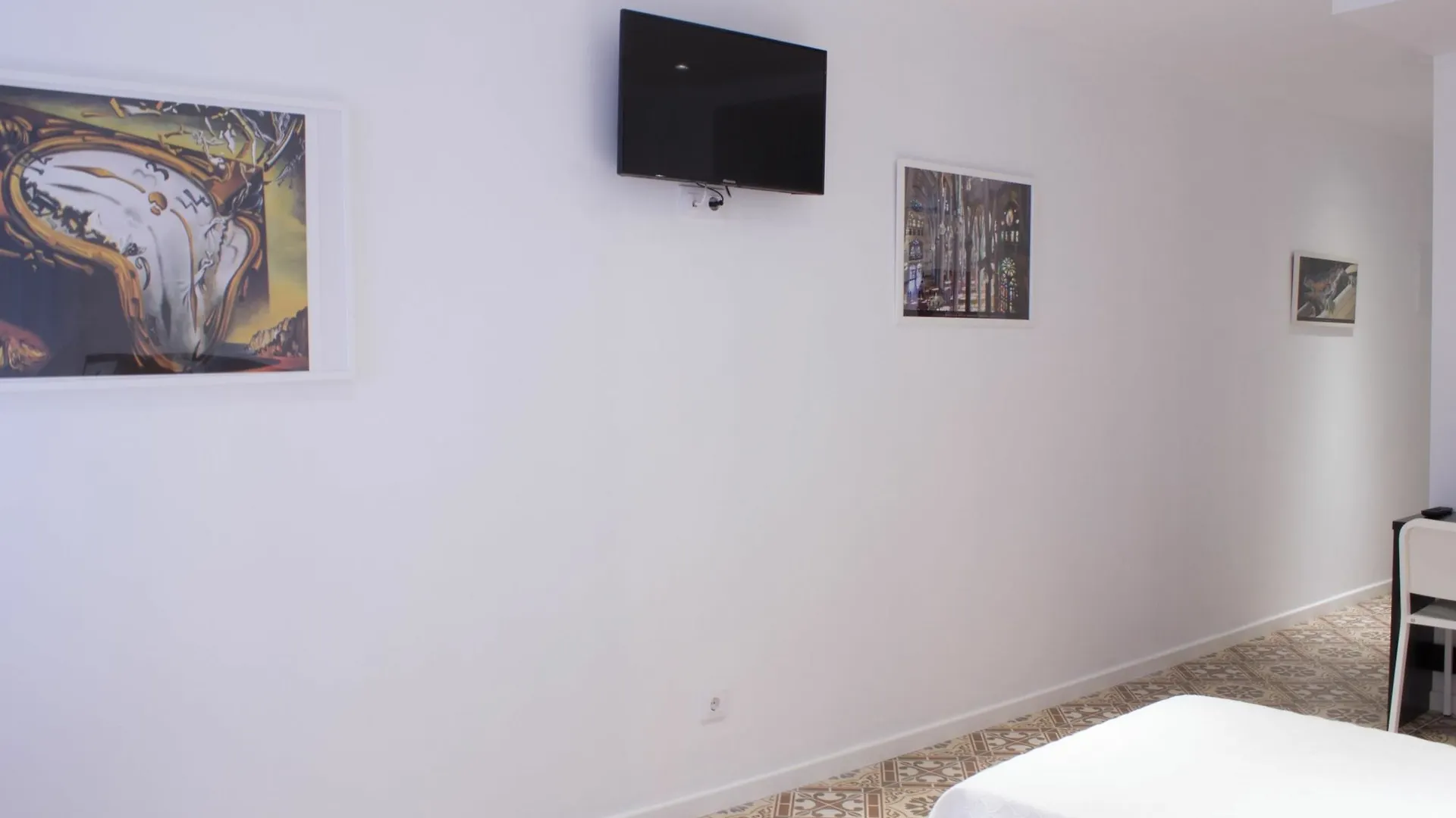 Hostal Nova Barcelona 2*,  Ισπανία